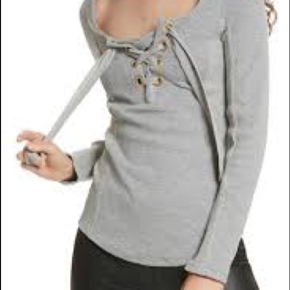 FREE PEOPLE KNIT LONG SLEEVE TOP LACE UP FRONT M - Picture 4 of 15